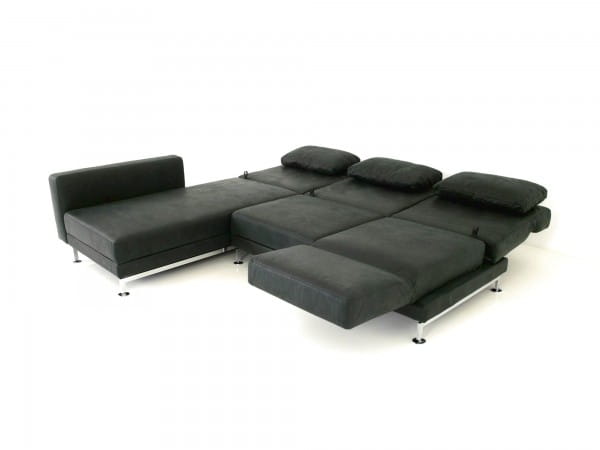 Brühl MOULE MEDIUM Sofa mit Recamiere links im schwarzen Leder GLOVE