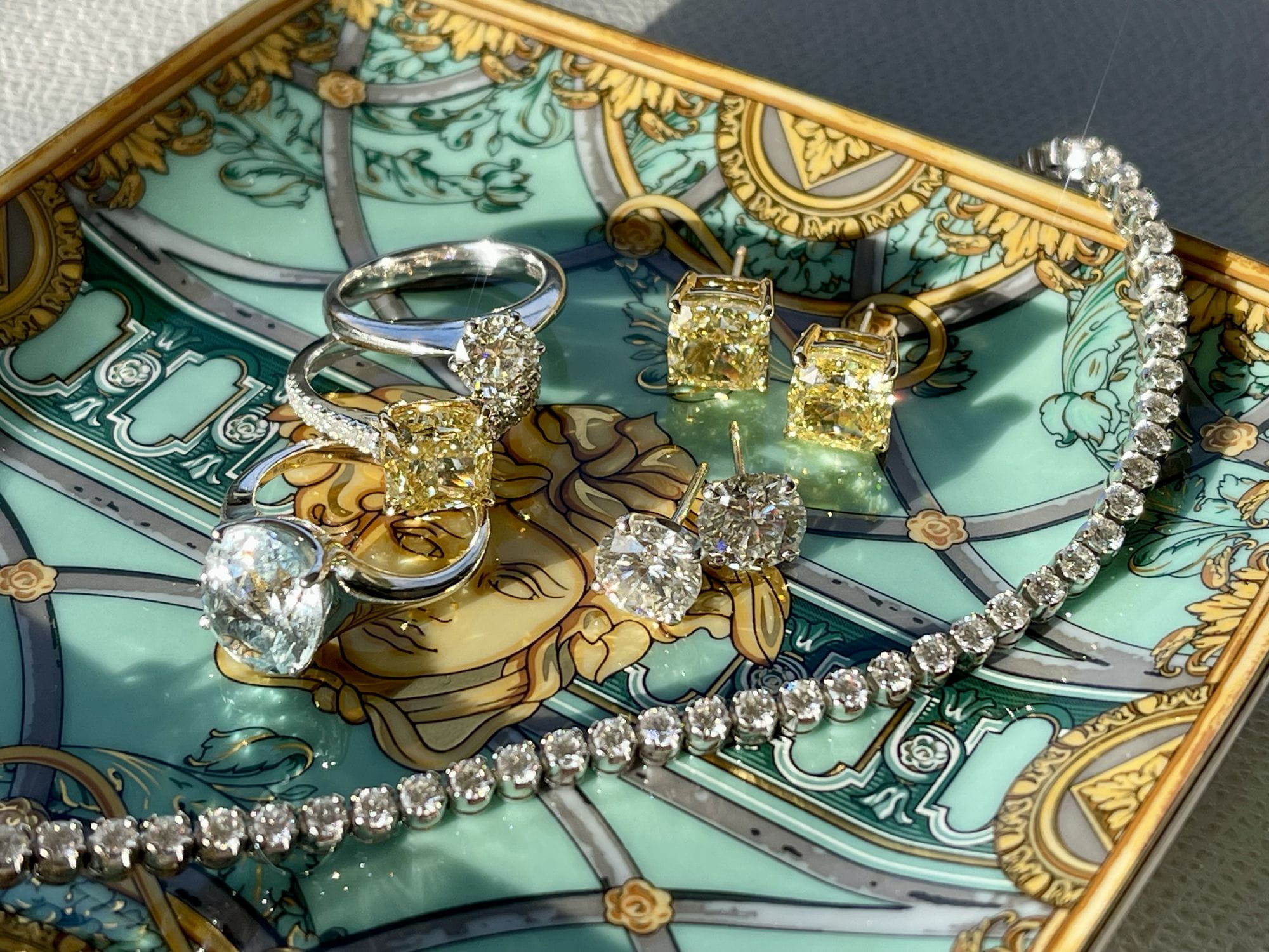 izabela K. - Bespoke Jewellery 