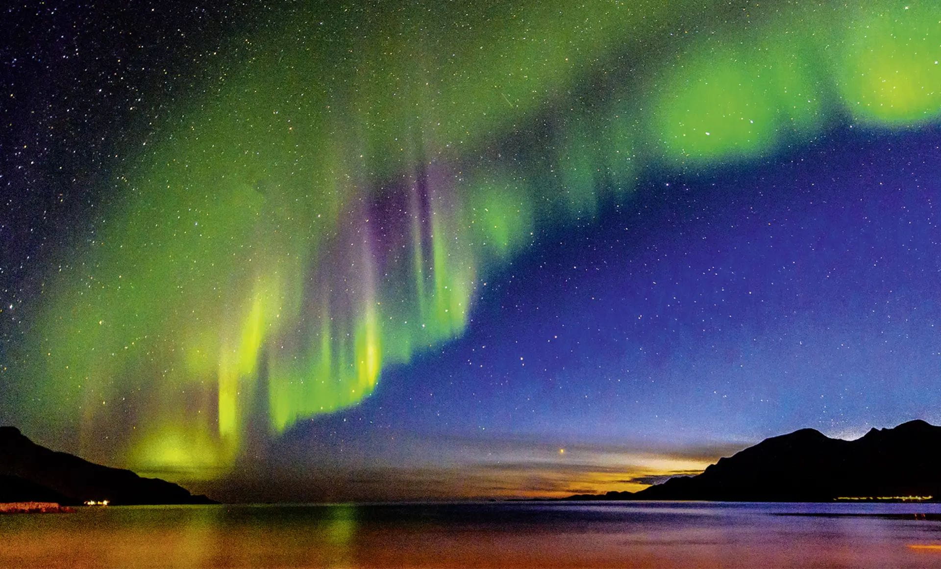 Spitzbergen und Norwegen Polarlicht-Abenteuer mit der HANSEATIC nature Reise NAT2619