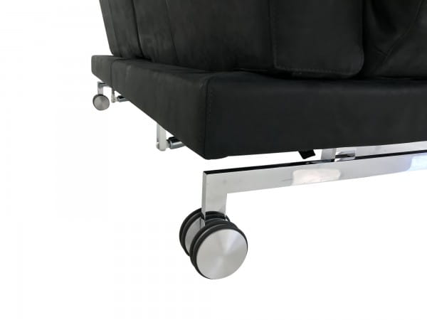 Brühl MOULE MEDIUM Sofa 2 im schwarzen Glove Leder und 2 Drehsitzen sowie Kufen mit Rollen hinten