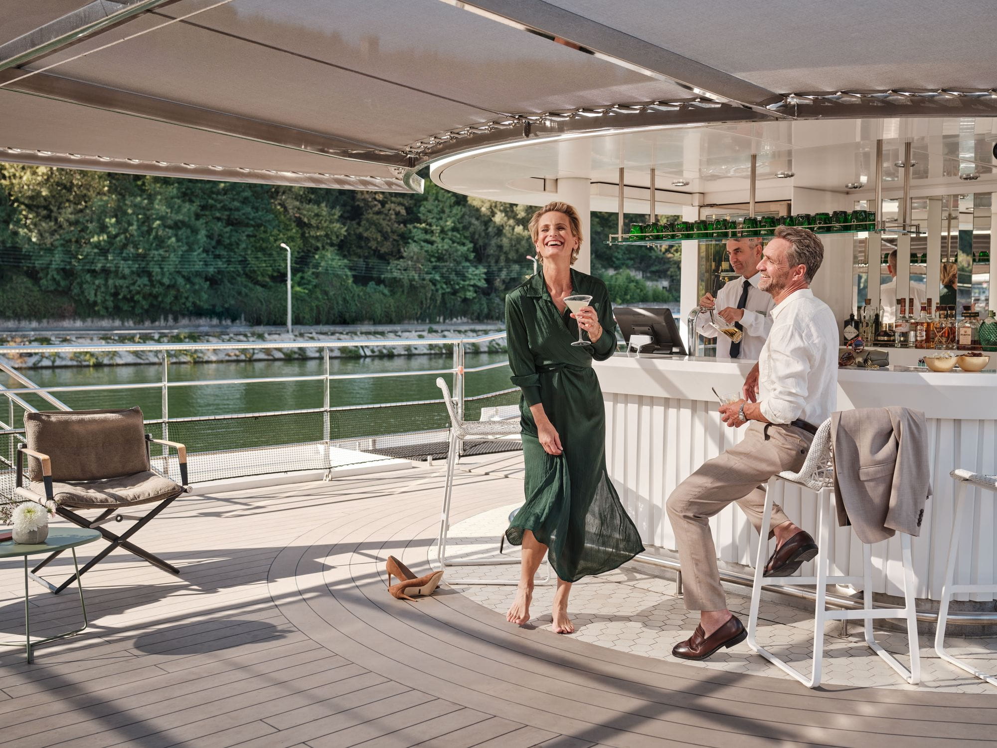 Riverside Luxury Cruises präsentiert die PopUp Bar an Deck der Mozart - das wohl luxoriöseste Flusskreuzfahrtschiff in Europa