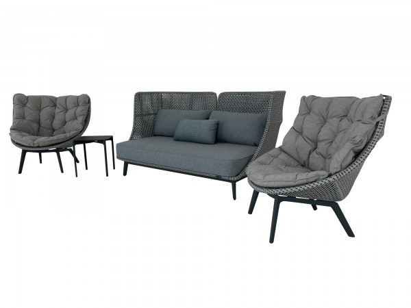 DEDON MBARQ Sofa und MBRACE WING CHAIR ALU Set in baltic mit IZON Beistelltisch und Polster