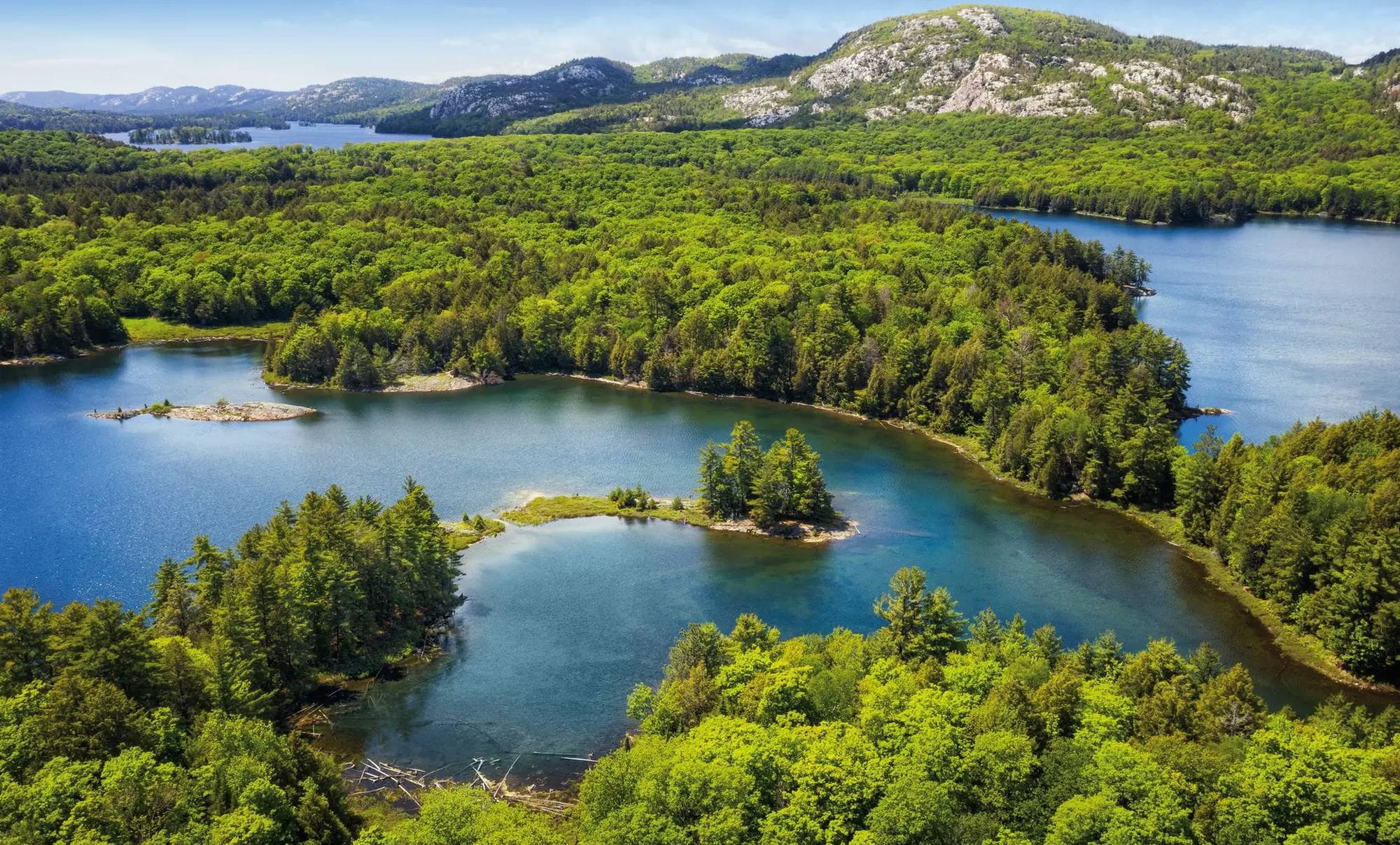 Landschaft der Großen Seen als Schwerpunkt der Hapag-Lloyd Cruises Reisen 2027 und 2028