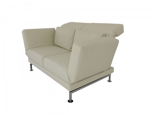 Brühl MOULE SMALL Sofa 2 mit zwei Drehsitzen im Unit Leder offwhite mit Chrom Kufen