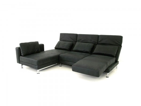 Brühl MOULE MEDIUM Sofa mit Recamiere links im schwarzen Leder GLOVE