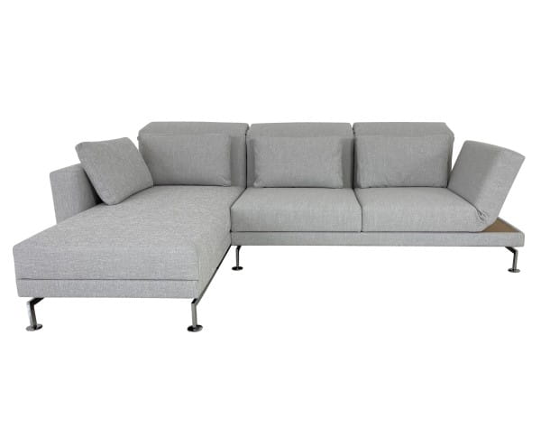 Brühl MOULE MEDIUM Sofa mit Recamiere in Stoff grauweiß melliert mit Ablage in Eiche