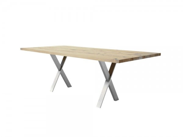 izabela K. 3700 Designer Esstisch in massiver Eiche mit edlen Edelstahl Kreuzgestell