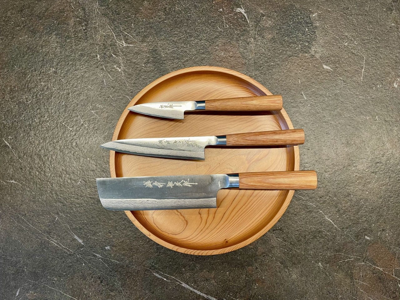 Kamo Katsuyasu - handgefertigte japanische Küchenmesser des Meisters in Damaststahl Obst & Gemüse Se