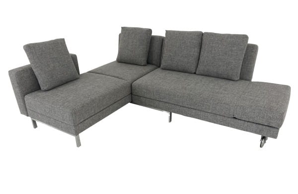 Brühl FOUR-TWO Compact Sofa mit Recamiere in Stoff grau mit Bettfunktion und Tischablagen