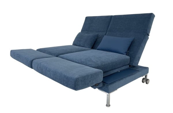 Brühl FOLD OUT Sofa mit Bettfunktion und Drehsitzen in Stoff Velours blau
