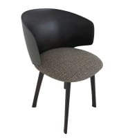 MDF Italia UNIVERSAL Armlehn Stuhl mit Rücken Eiche braun für den Esstisch oder Objektbereich