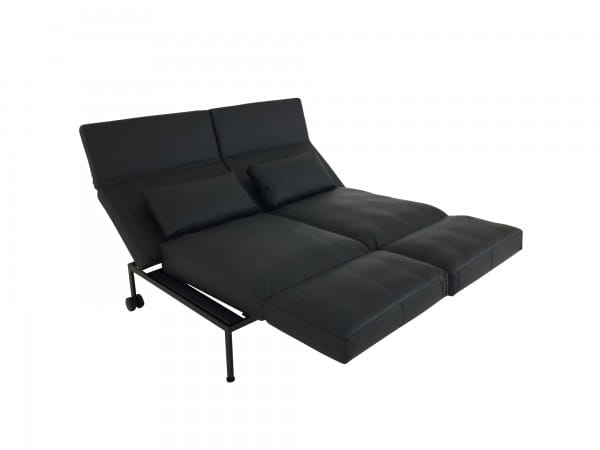 Brühl RORO SOFT Sofa 2 mit weichen Sitzen in schwarzen CHOICE Leder und Kufen schwarz mit Rollen