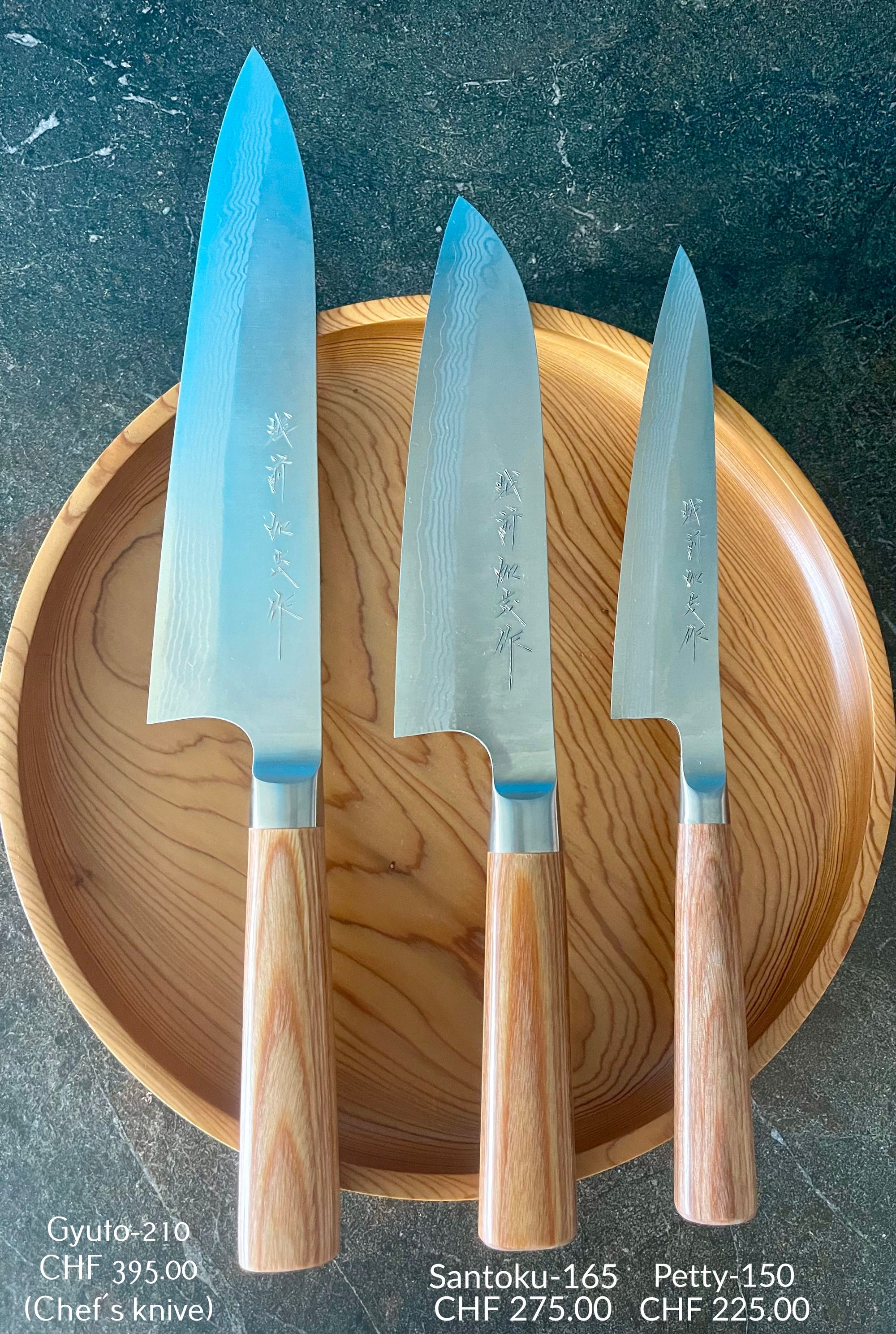 Kamo Messer mit Preisen