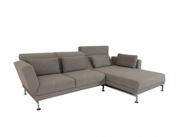 Brühl MOULE MEDIUM Sofa mit XL Recamiere rechts im Stoff beige braun melliert und Drehsitz links