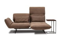 SIGNET MESSINA Sofa 2 mit Drehsitzen soften Sitzkomfort in Nubuk Leder cognac mit Kufen in schwarz