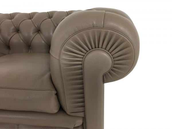 Poltrona Frau CHESTER Sofa 2sitzig im Leder Nest Farbe Arenaria