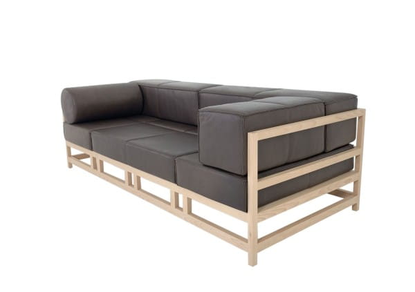 Brühl easy pieces forever Sofa in OLIVA Leder dunkelbraun mit Gestell in Buche hell geweißt