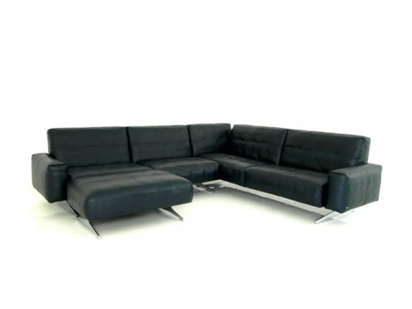 ROLF BENZ 50 Ecksofa im feinsten Anilin Leder schwarzblau mit Polsterbank und Kufen in glanzchrom