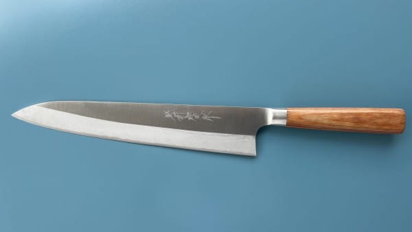 Katsuyasu Kamo Gyuto 270 – japanisches Kochmesser aus VG10-Damaststahl
