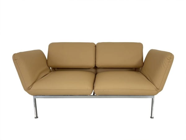 Brühl RORO small Sofa im ockerfarbenen Jumbo Leder mit Drehsitzen und Chromgestell