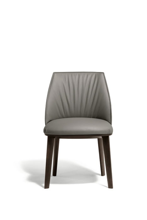 Poltrona Frau Archibald Slim Dining Chair für Esszimmer Konferenzräume und Hospitality Beratung